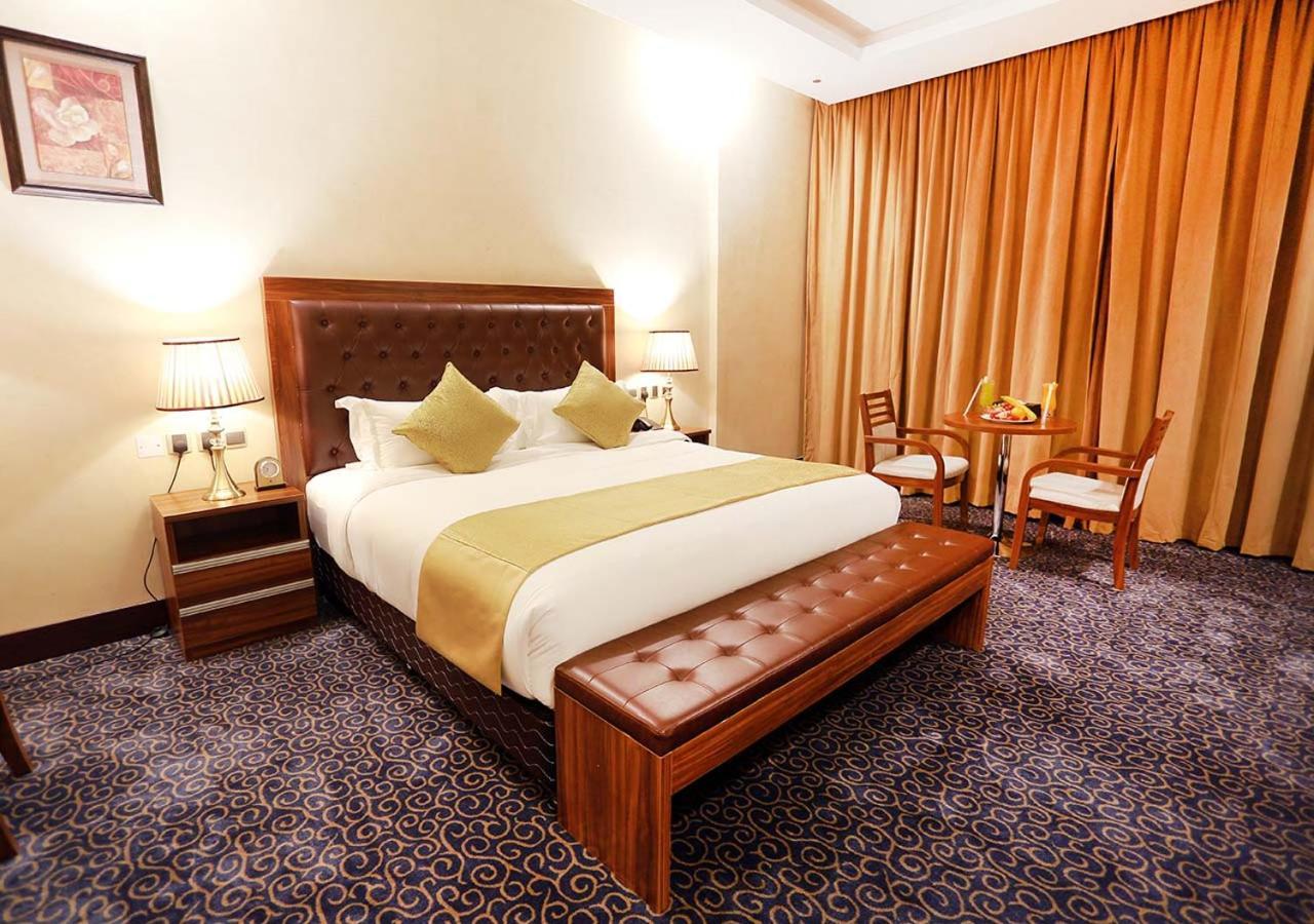 Karam Jeddah Hotel Екстер'єр фото